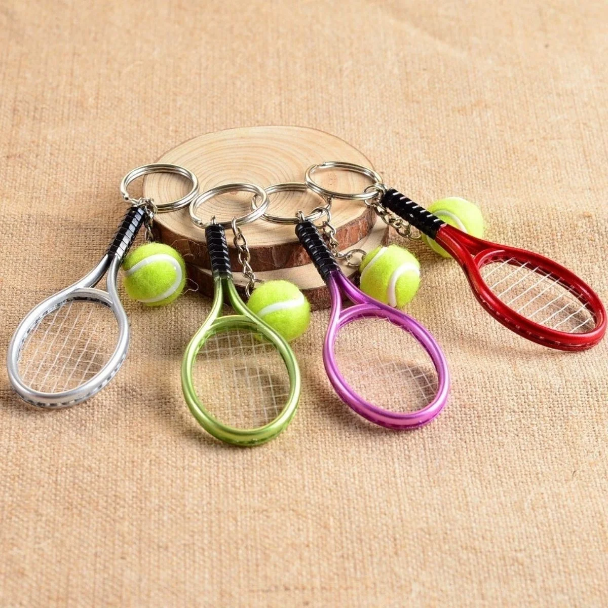Gerçekçi Tenis Raketi Tasarımlı Şık Anahtarlık Kolye Çanta Süsü Tennis Keychain Bx40 Gerçekçi Tenis Raketi Tasarımlı Şık Anahtarlık Kolye Çanta Süsü Tennis Keychain Bx40