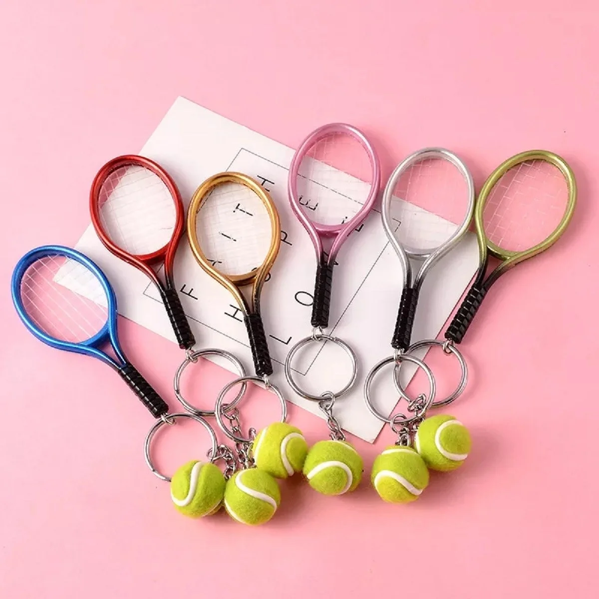 Gerçekçi Tenis Raketi Tasarımlı Şık Anahtarlık Kolye Çanta Süsü Tennis Keychain Bx40 Gerçekçi Tenis Raketi Tasarımlı Şık Anahtarlık Kolye Çanta Süsü Tennis Keychain Bx40
