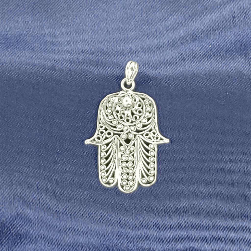 Gevheranss Fatma'nın eli Gümüş Kolye - 210040358G09K Gevheranss Fatma'nın eli Gümüş Kolye - 210040358G09K