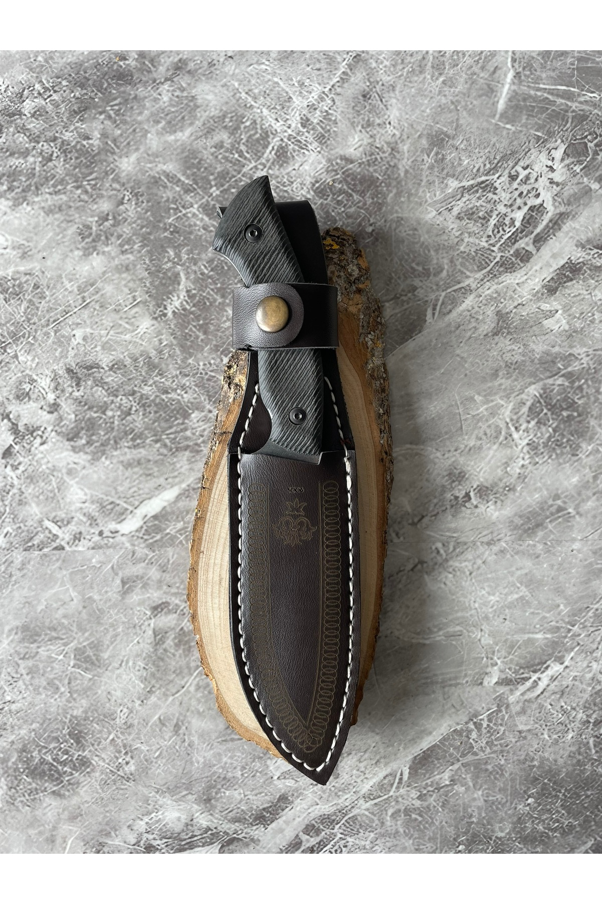 Geyik Desenli El Yapımı Siyah Kabzeli Kılıflı Kamp ve Av Bıçağı –