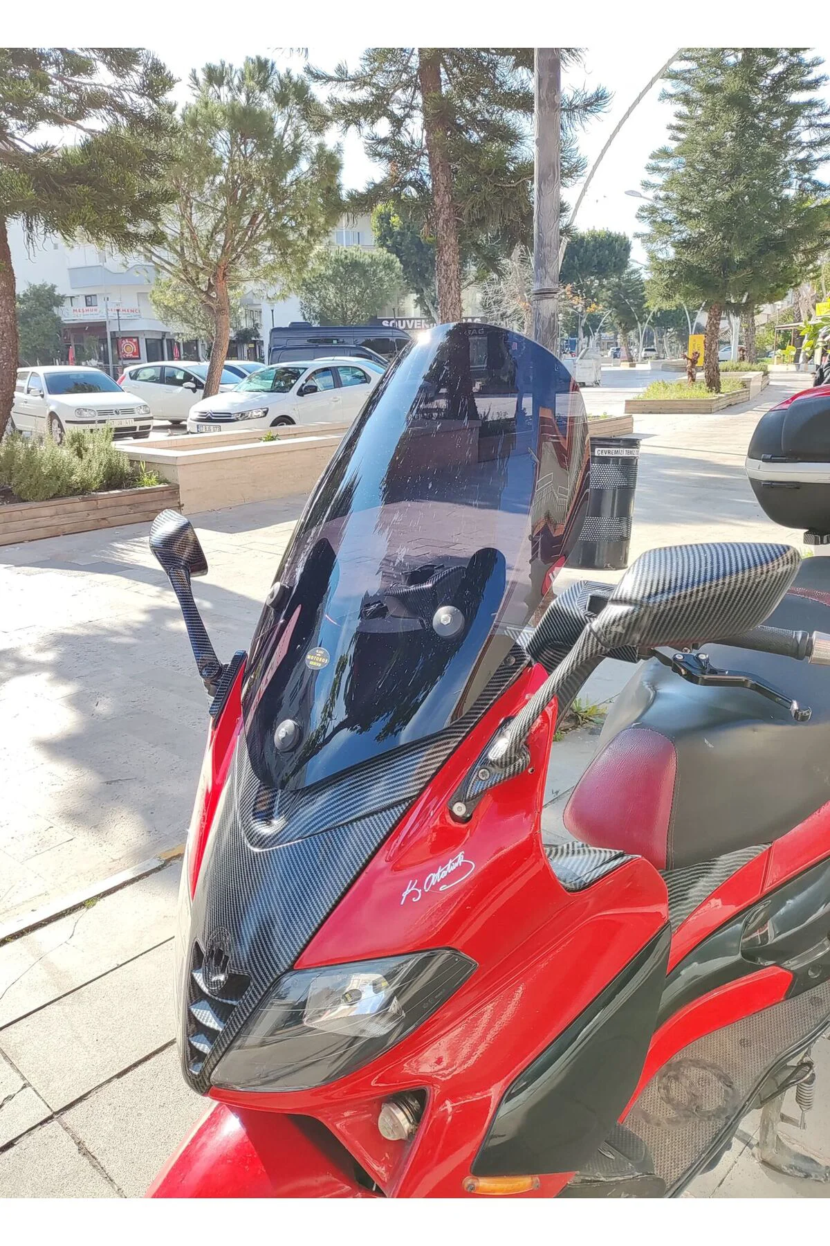 Gilera Nexus 500 Ön Cam 2004-2008 Model 58cm Siyah Renkli 4mm