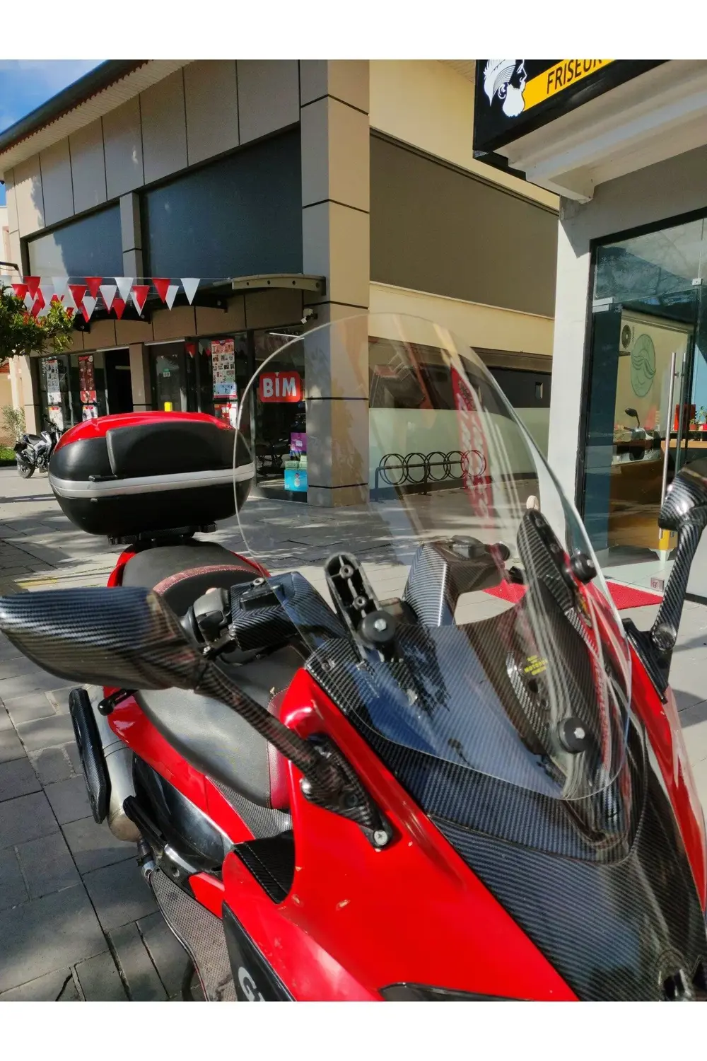 Gilera Nexus 500 Ön Cam 2004 2008 Model 58cm Şeffaf Renkli 4mm