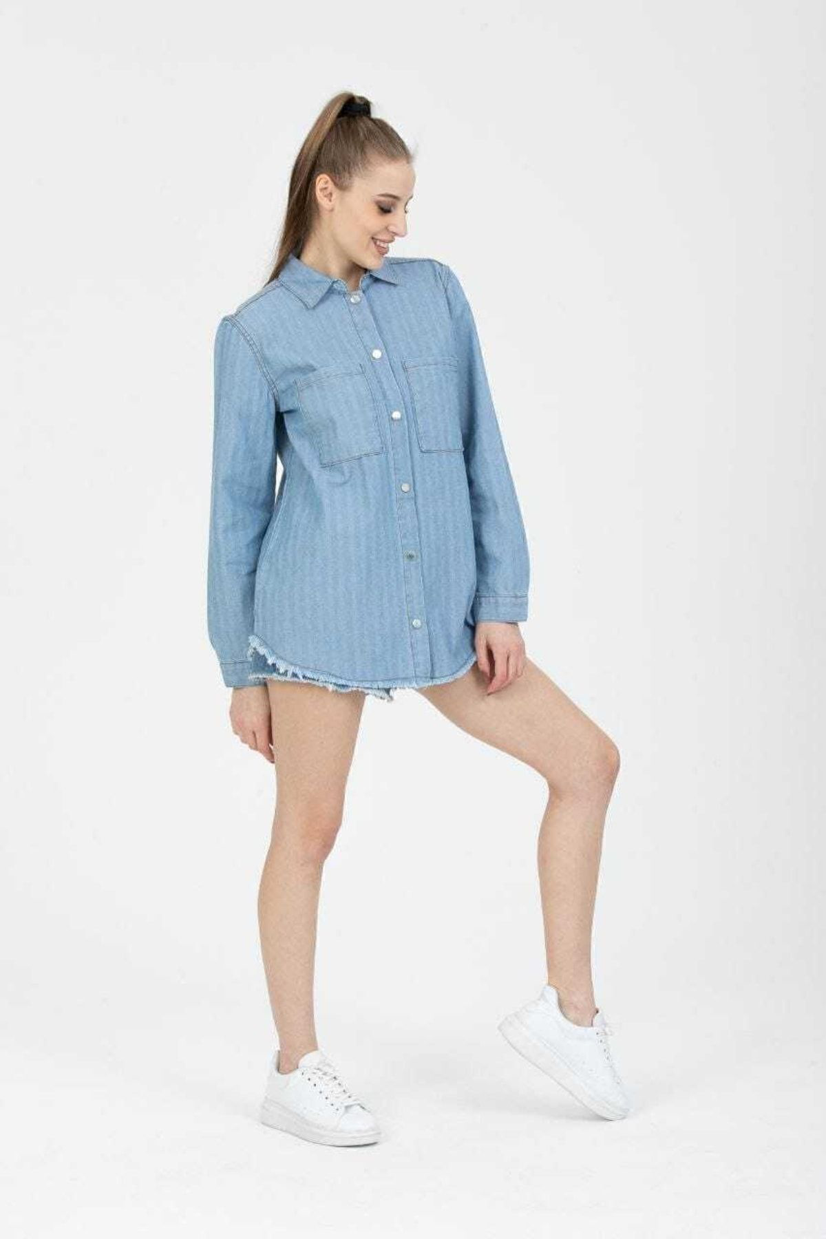 Pasakli Giyim Buz Mavi Kadın Denim Kot Gömlek Püskül Detaylı Çıtçıtlı İki