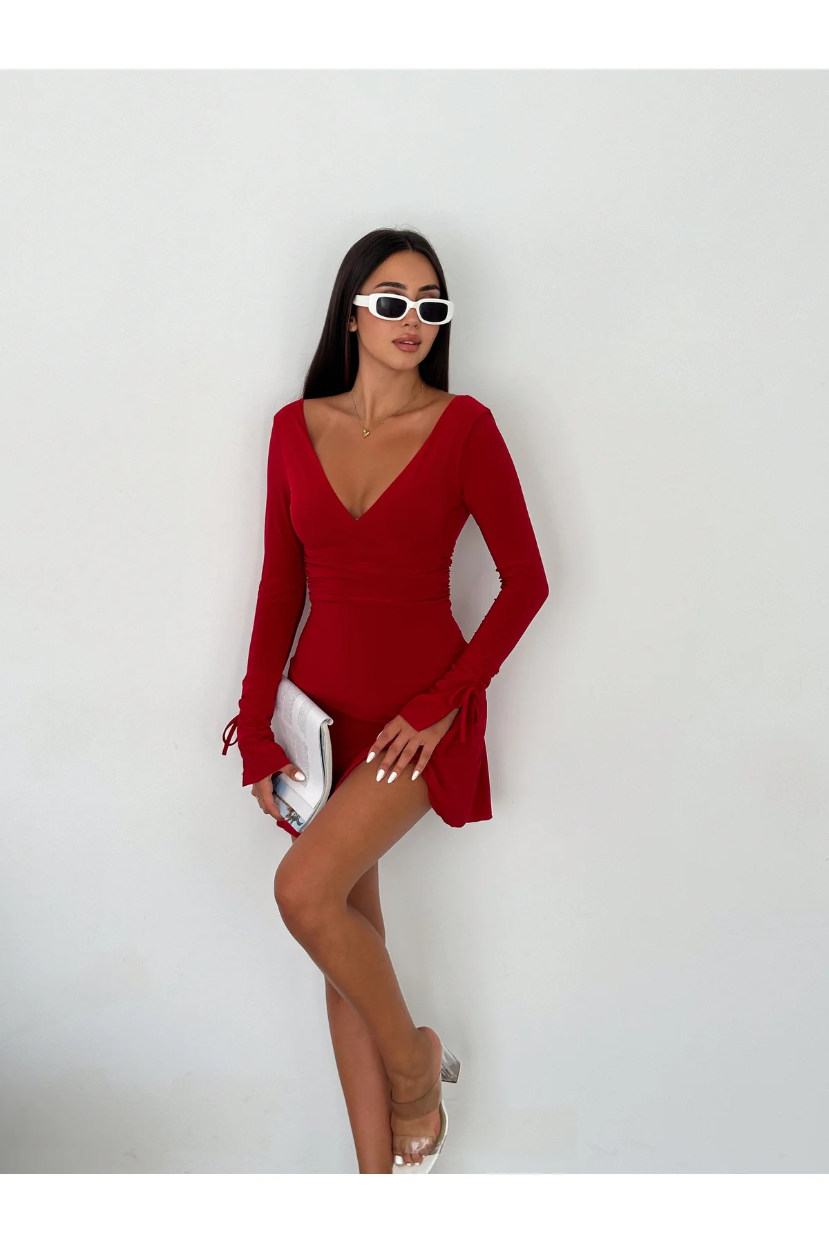Gizemli Allure V Yaka Mini Elbise