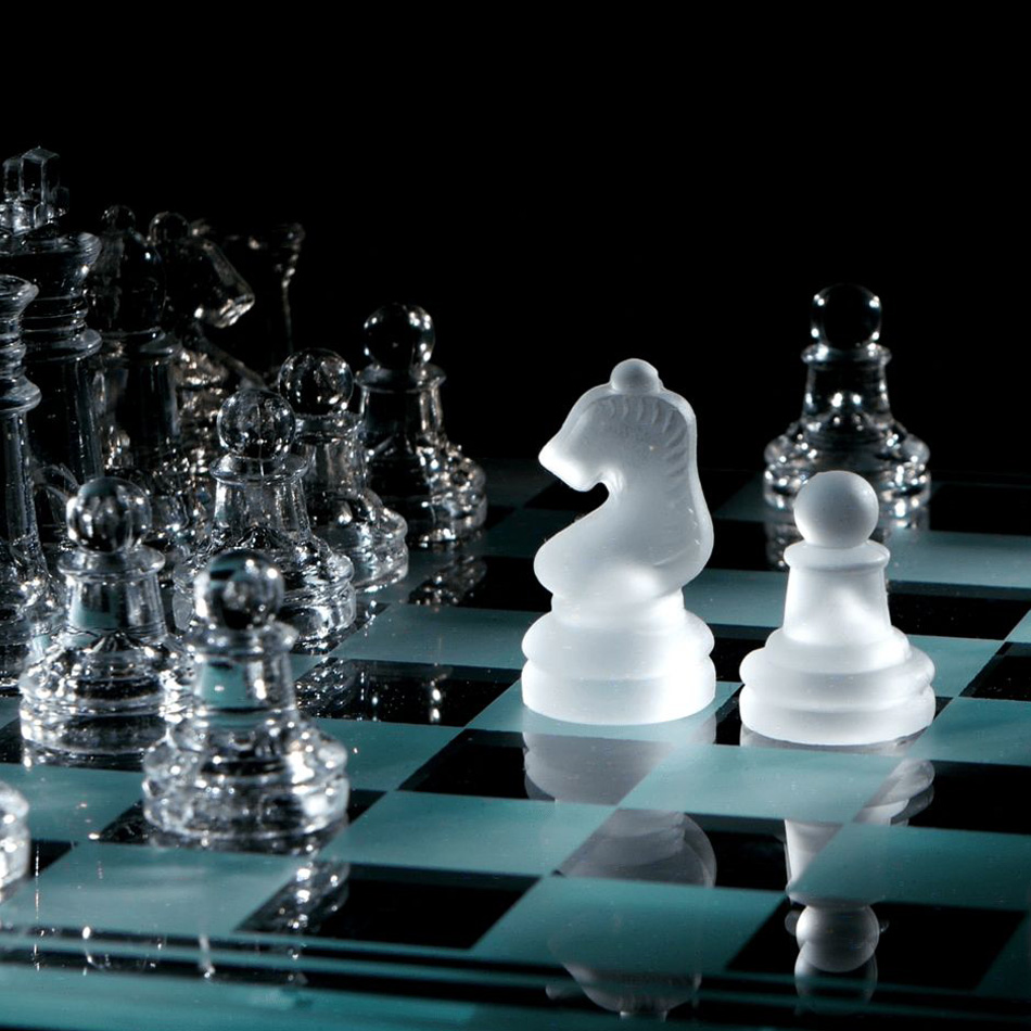 Evimdeyokyok Glass Chess Cam Satranç Takimi (35 Cm X 35 Cm) Tdrtr