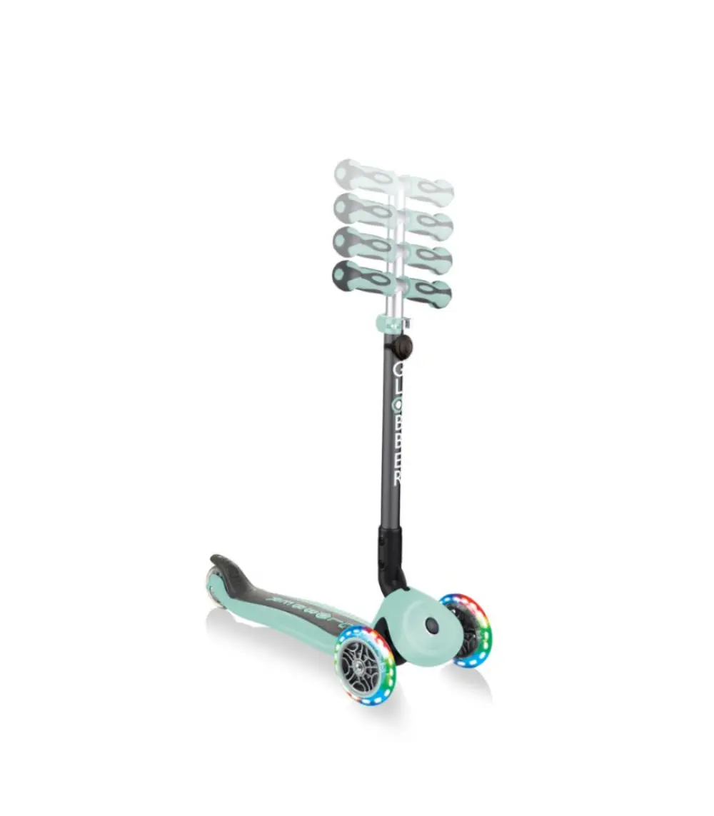 Globber Go Up Deluxe Scooter (Işıklı) Mint Yeşili Globber Go Up Deluxe Scooter (Işıklı) Mint Yeşili