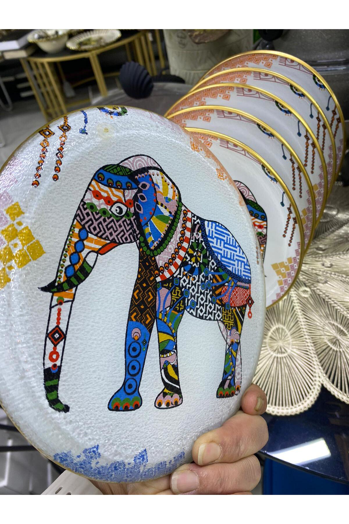 Elif Aksesuar Gloss Cam Etnik Fil Desenli Pasta Tabağı