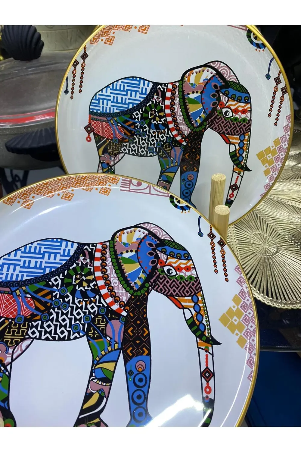 Gloss Cam Etnik Fil Desenli Pasta Tabağı