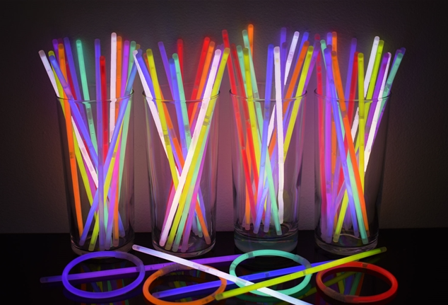 Glow Fosforlu Neon Bileklik 50 Adet Glow Fosforlu Neon Bileklik 50 Adet