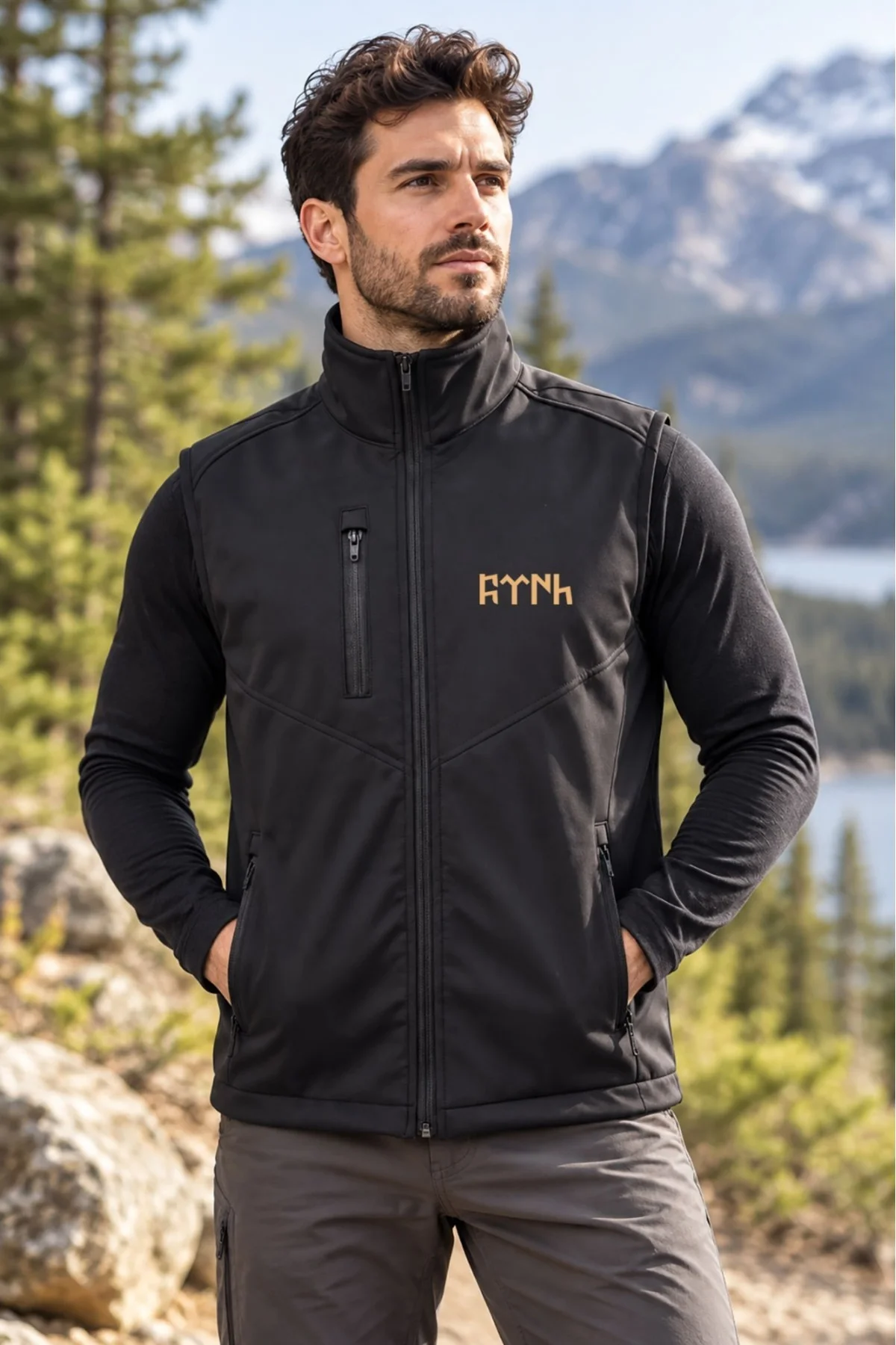 Göktürk Yazılı Unisex Regular Kalıp Dik Yaka 3 Fermuarlı Cepli Siyah Softshell Yelek - Görsel 2