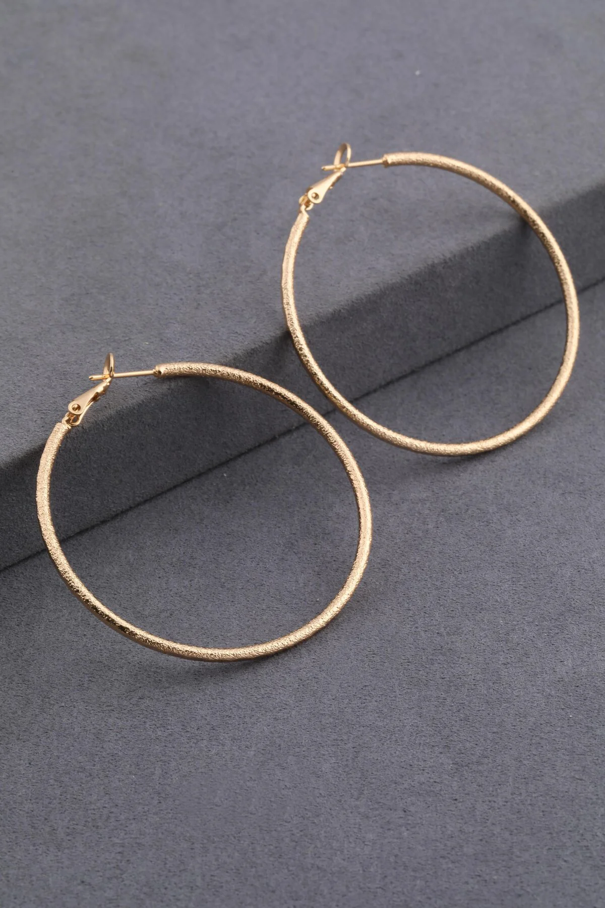 GOLD Çelik Küpe Yuvarlak Fiyatı, Yorumları ve Özellikleri