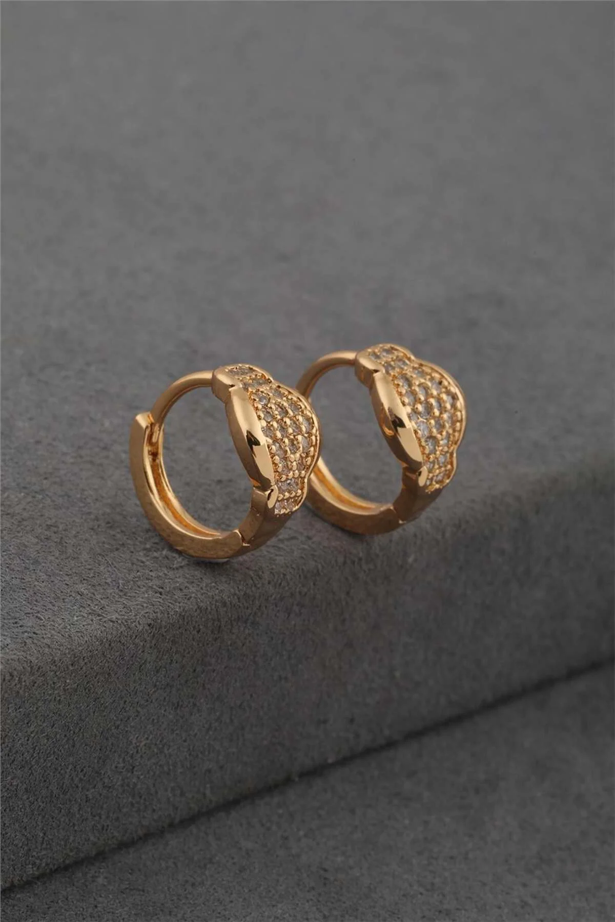 GOLD Çelik Küpe Fiyatı, Yorumları ve Özellikleri
