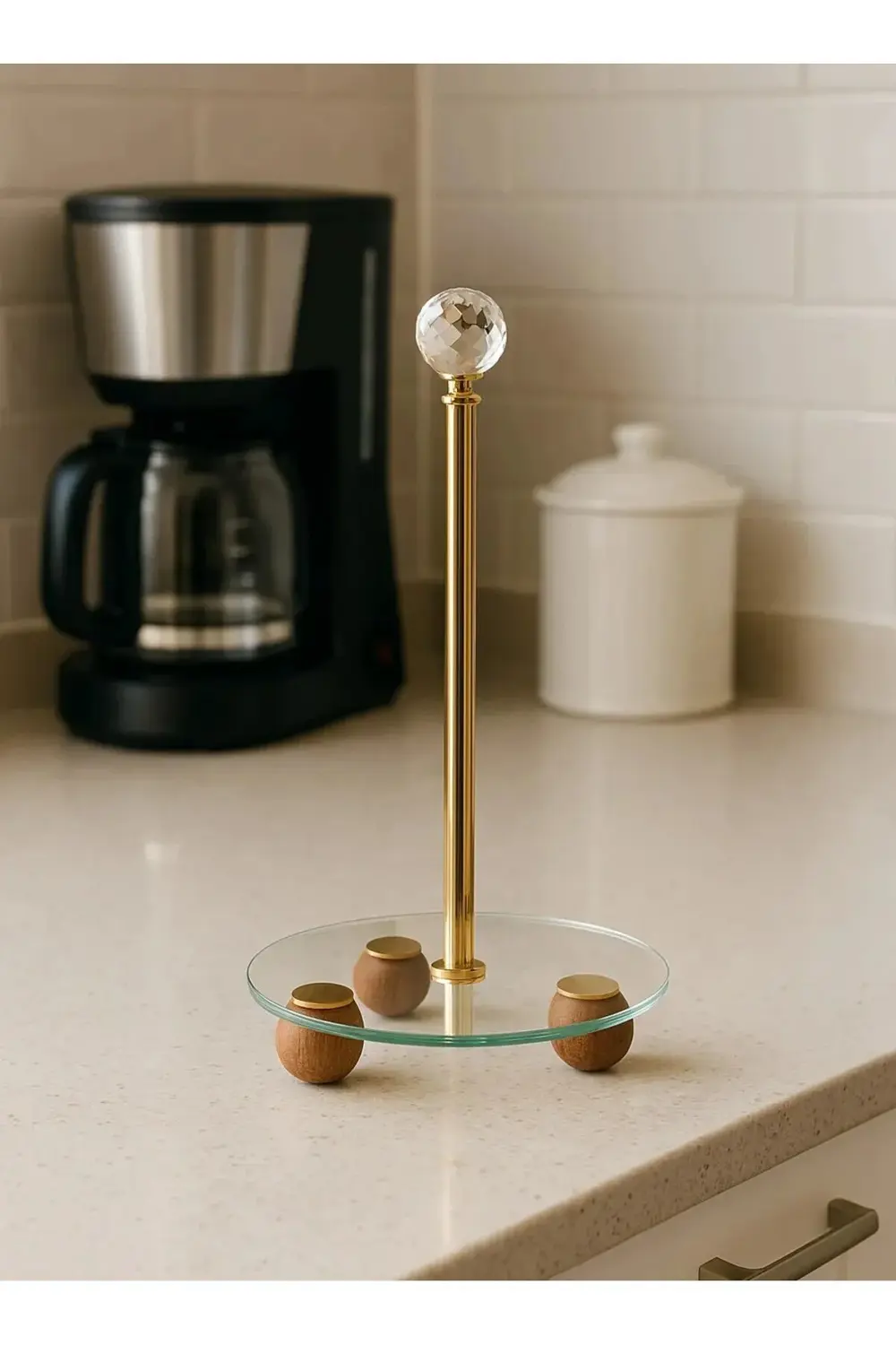 Gold Dekoratif Ahşap Top Ayaklı Kristal Taşlı Cam Kağıt Havluluk,