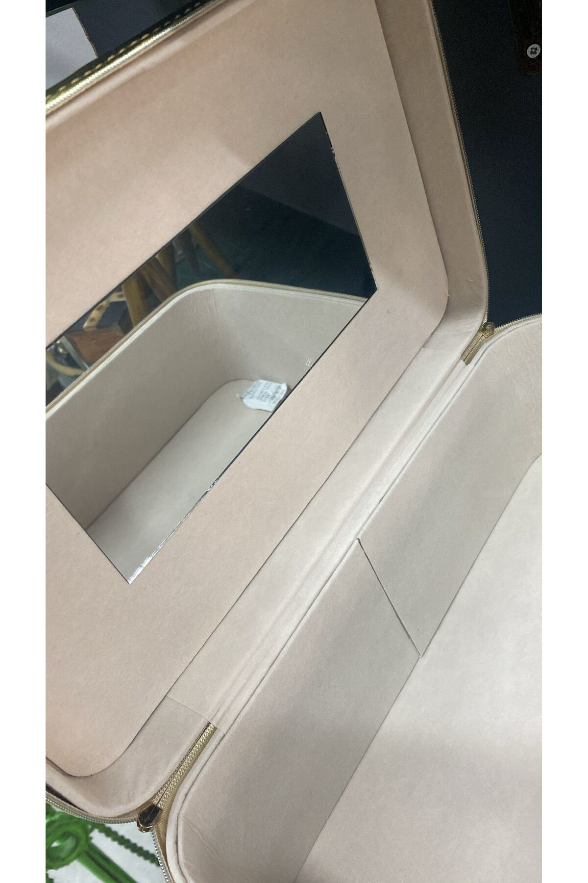 Gold Dikdörtgen Deri Kutu 30.5*20*12 cm