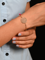 GOLD KAPLAMA ASORTİ DOĞAL TAŞ DETAY YAŞAM ÇİÇEĞİ FİGÜR BİLEKLİK-B