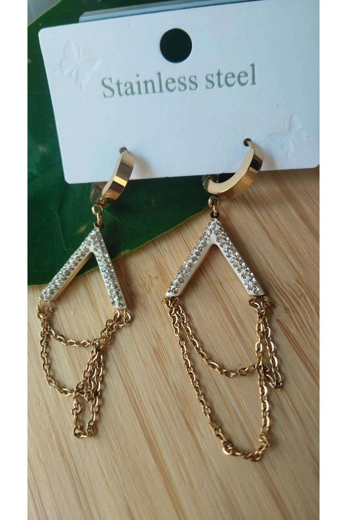 Gold Lüks Gösterişli Figürlü Sallantılı Küpe