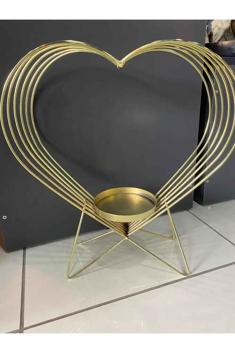 Gold Metal Dekoratif Kalp Mumluk