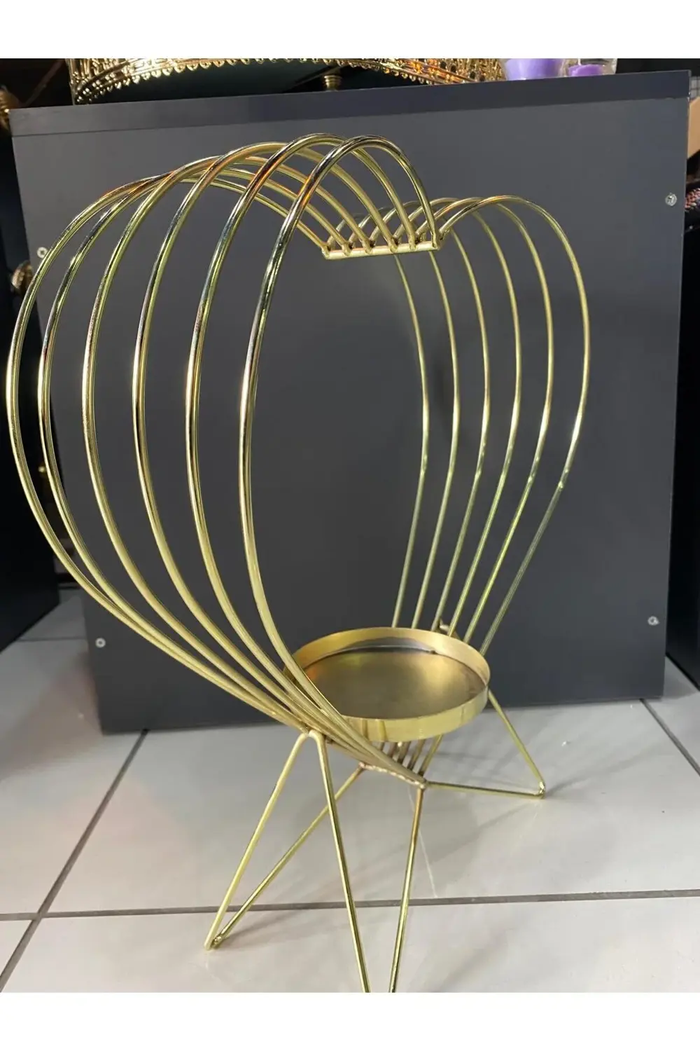 Gold Metal Dekoratif Kalp Mumluk