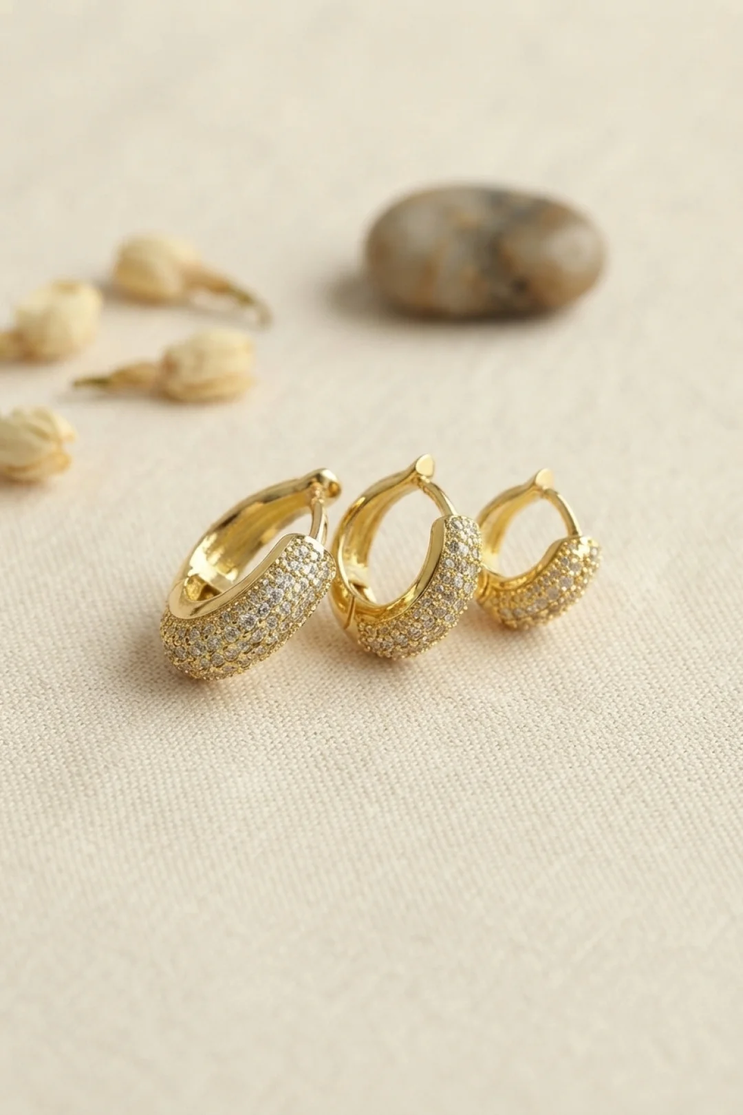 Gold Renk 3 lü Zirkon Taşlı Halka Küpe Set TJ-BKP11968