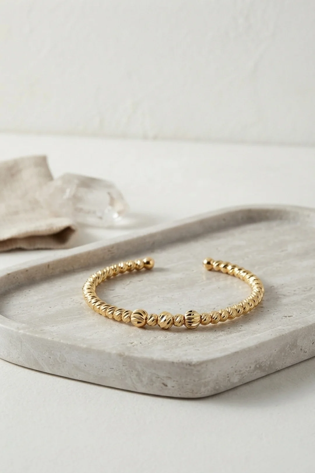 Gold Renk Dorika Model Kadın Bileklik Fiyatı, Yorumları ve Özellikleri