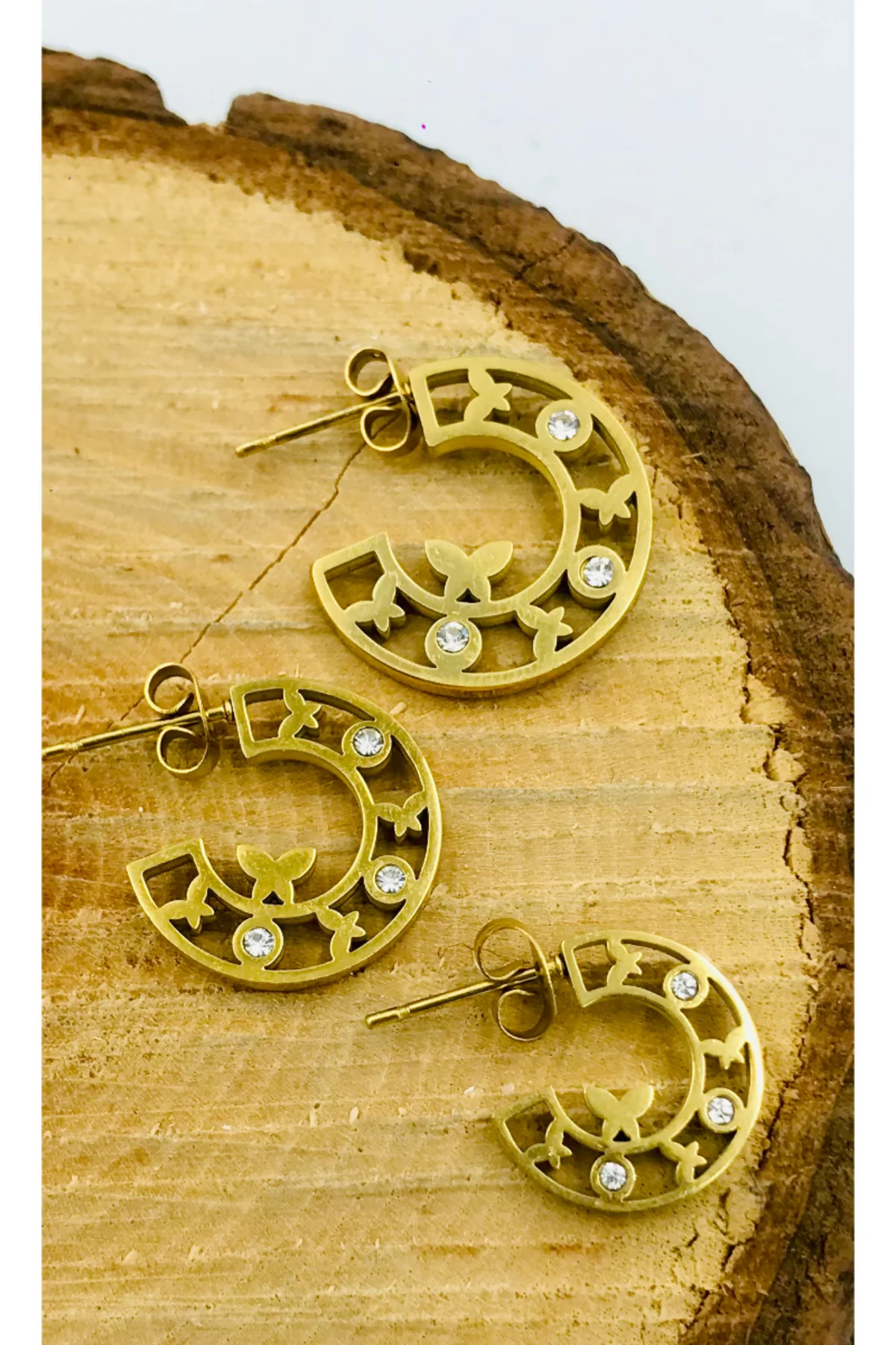 Gold Renk Figürlü Çelik Küpe