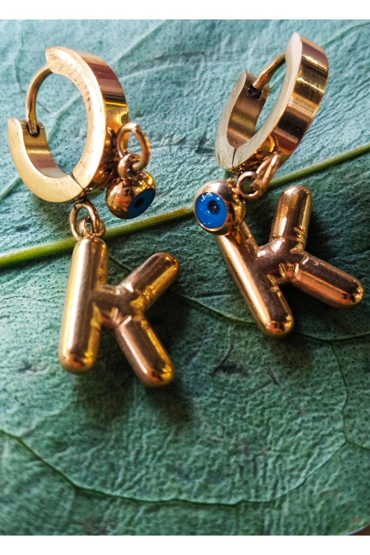 Gold Renk K Harfi Lüks Gösterişli Klips Küpe