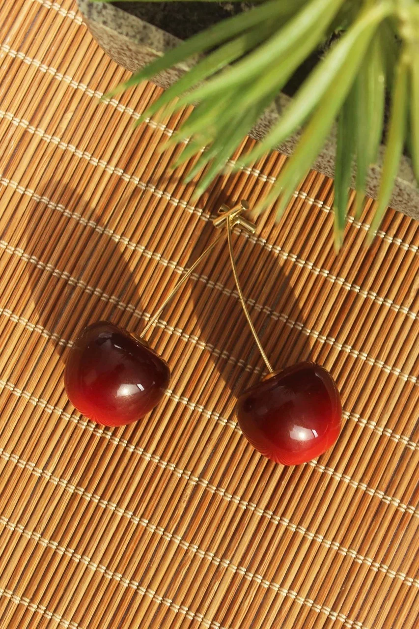 Gold Renk Kiraz Model Kadın Küpe Çok Renkli