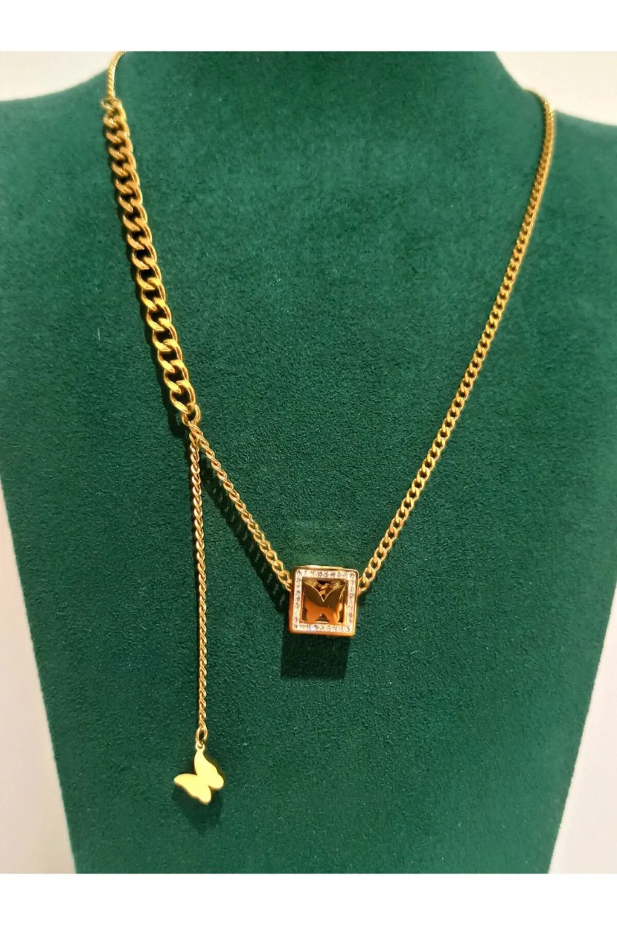 Gold Renk Lüks Figürlü Gösterişli Kolye