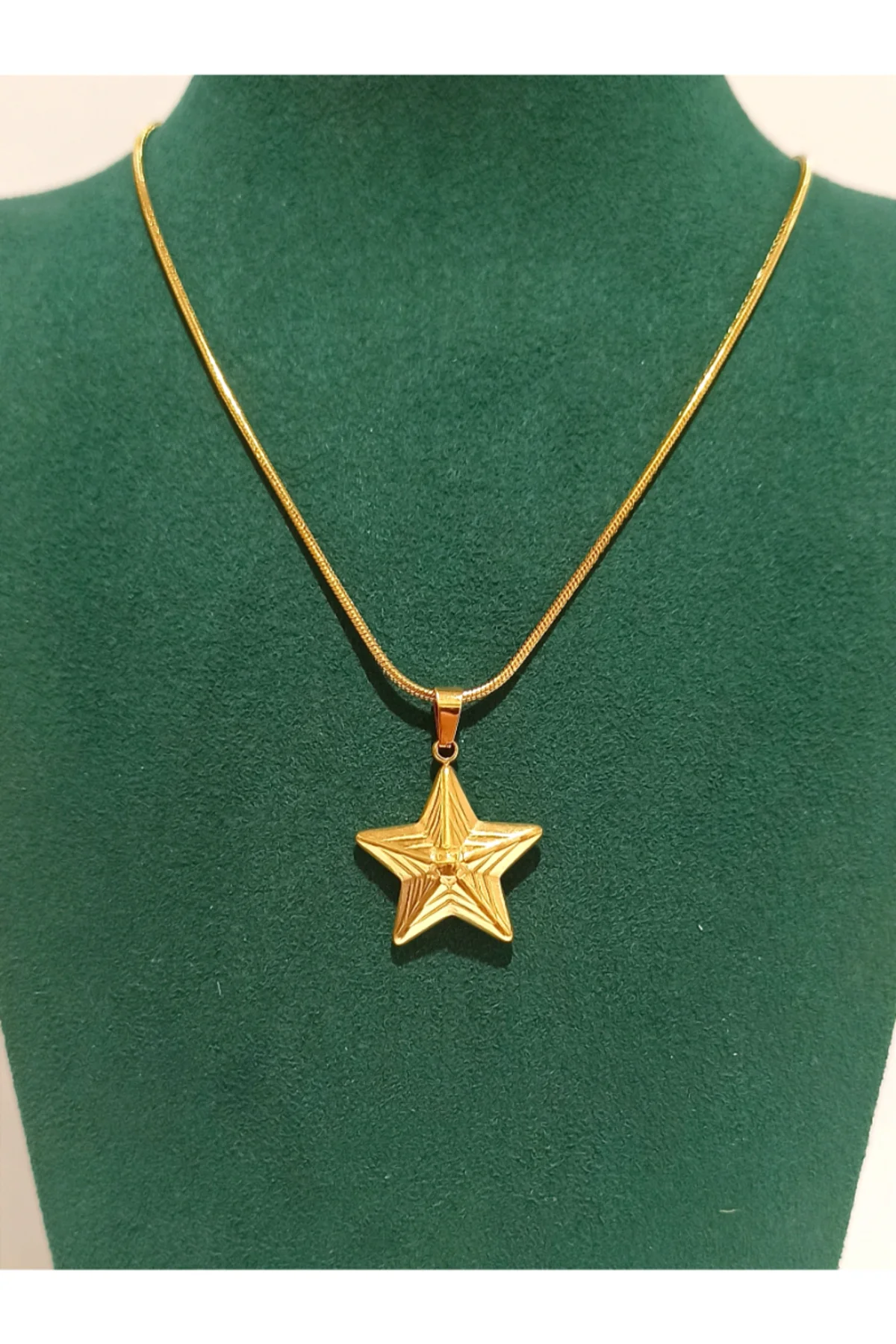 Gold Renk Lüks Figürlü Gösterişli Kolye
