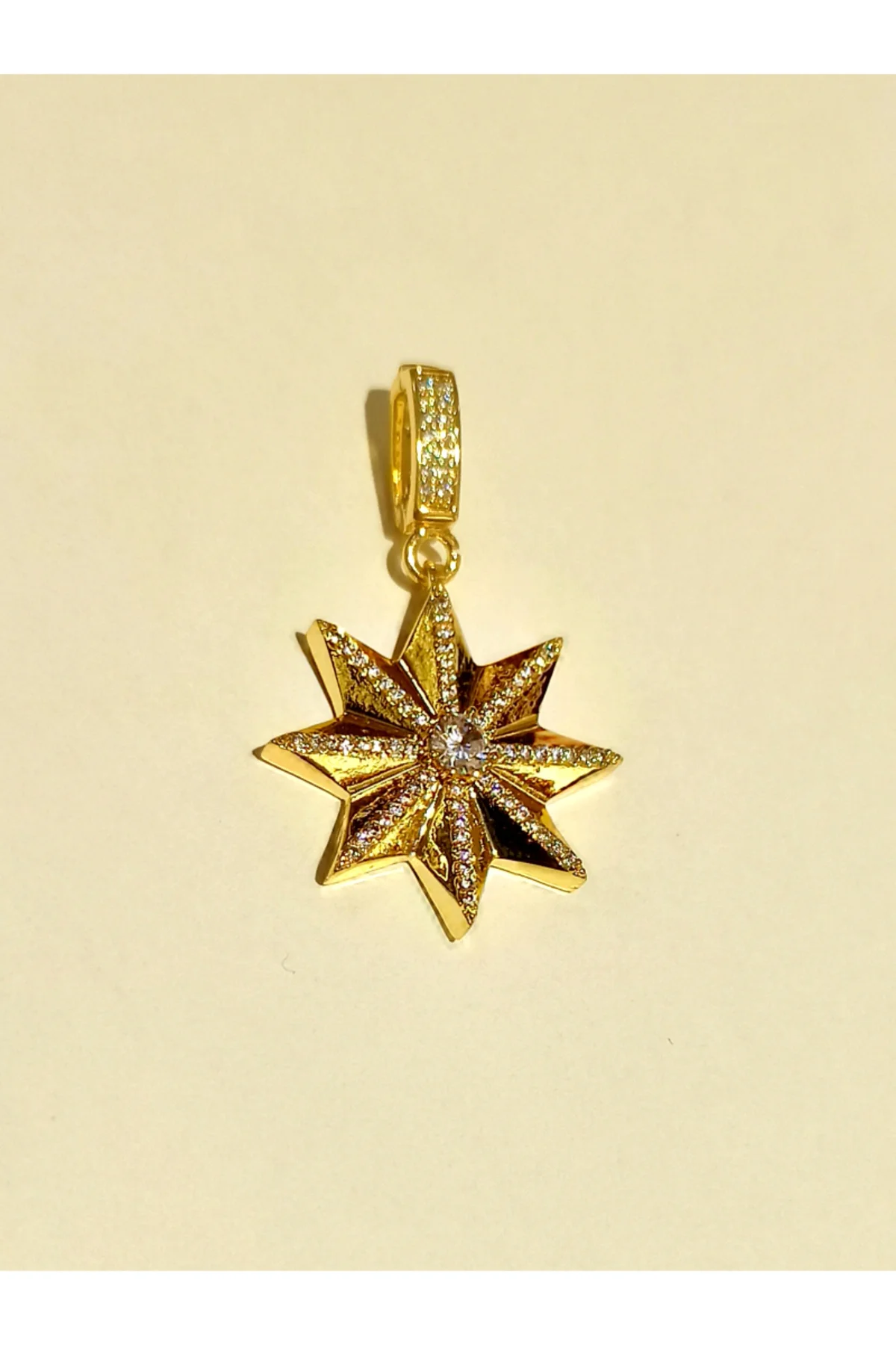 Gold Renk Lüks Figürlü Gösterişli Kolye Başlığı