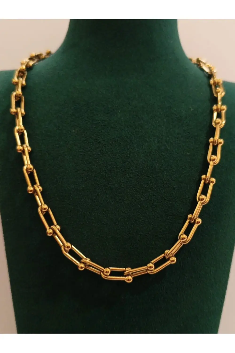 Gold Renk Lüks Figürlü Gösterişli Kolye