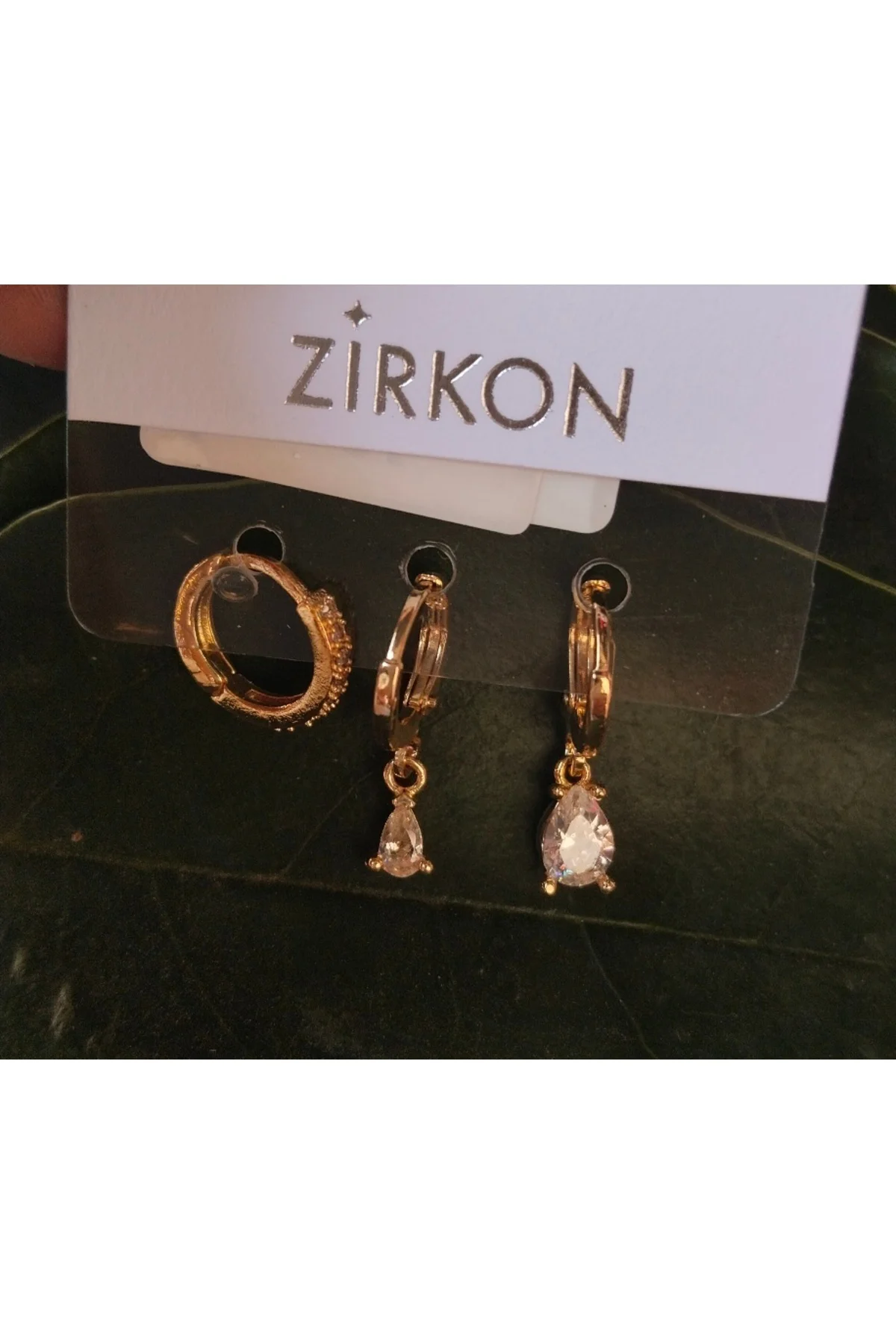Gold Renk Lüks Gösterişli Figürlü Üçlü Küpe