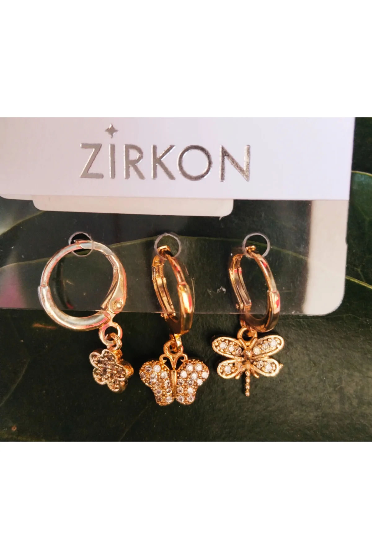 Gold Renk Lüks Gösterişli Figürlü Üçlü Küpe