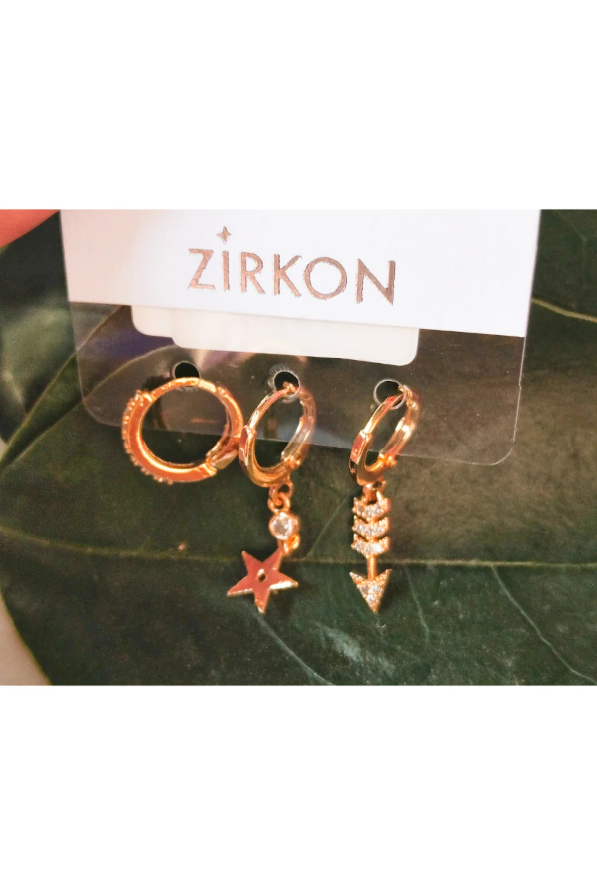 Gold Renk Lüks Gösterişli Figürlü Üçlü Küpe
