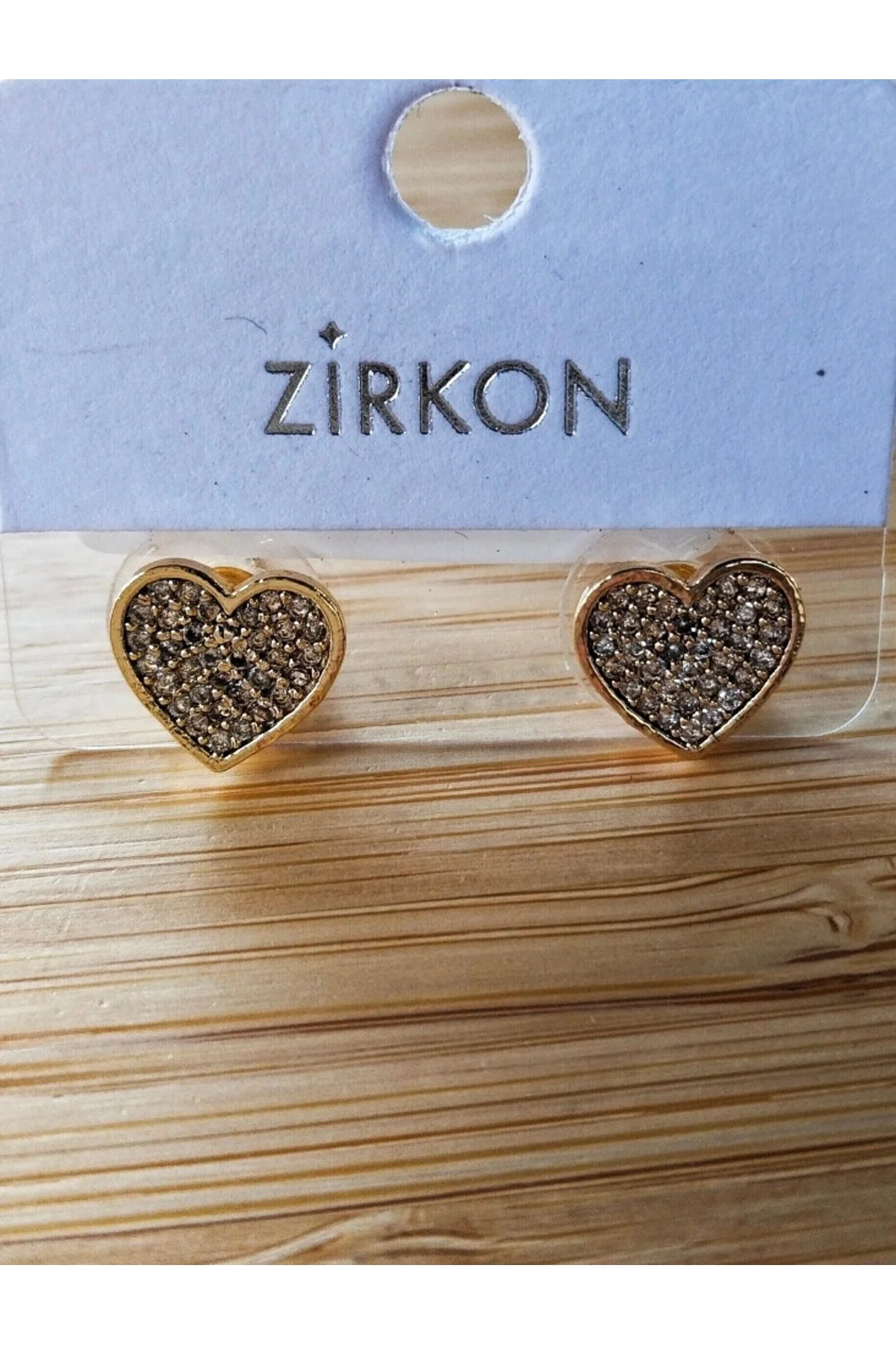 Gold Renk Lüks Gösterişli Figürlü Küpe
