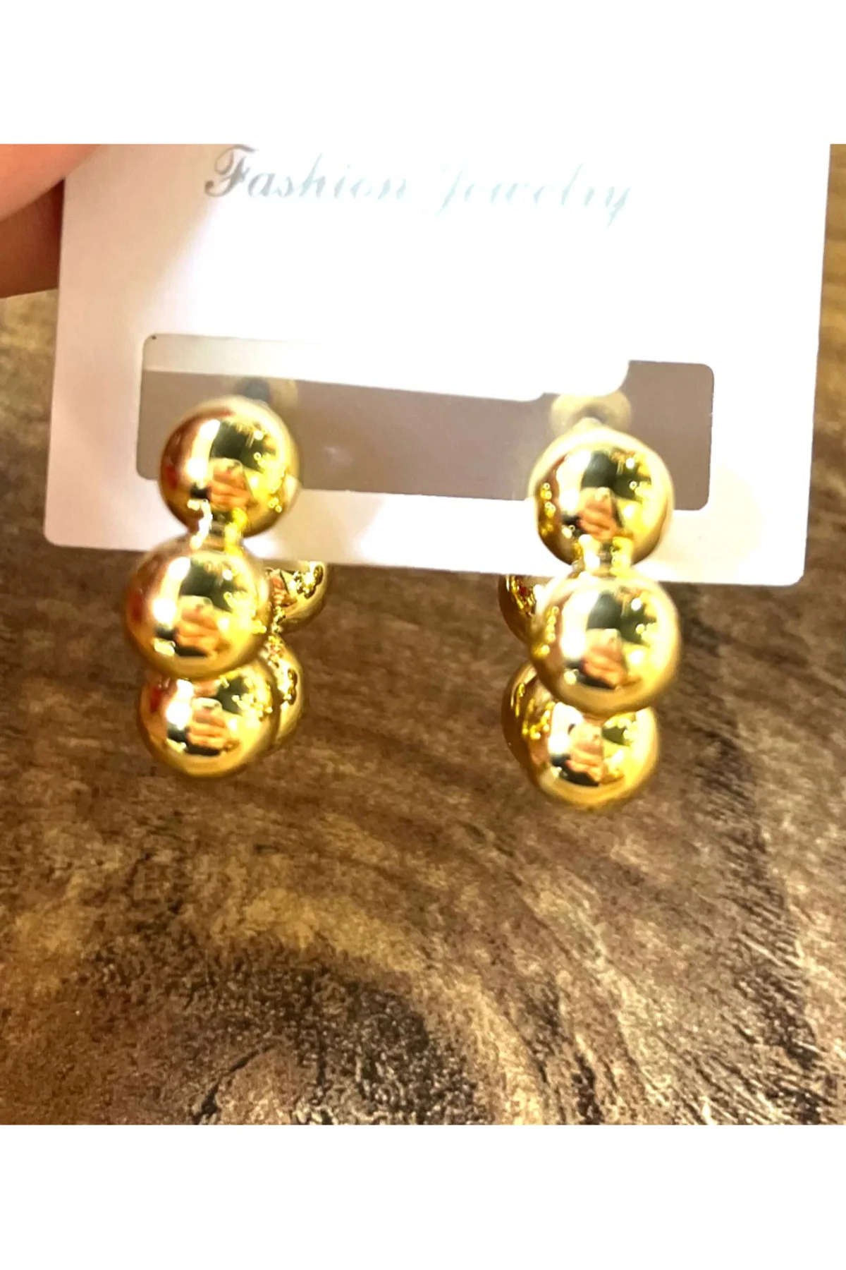 Gold Renk Lüks Gösterişli Figürlü Küpe