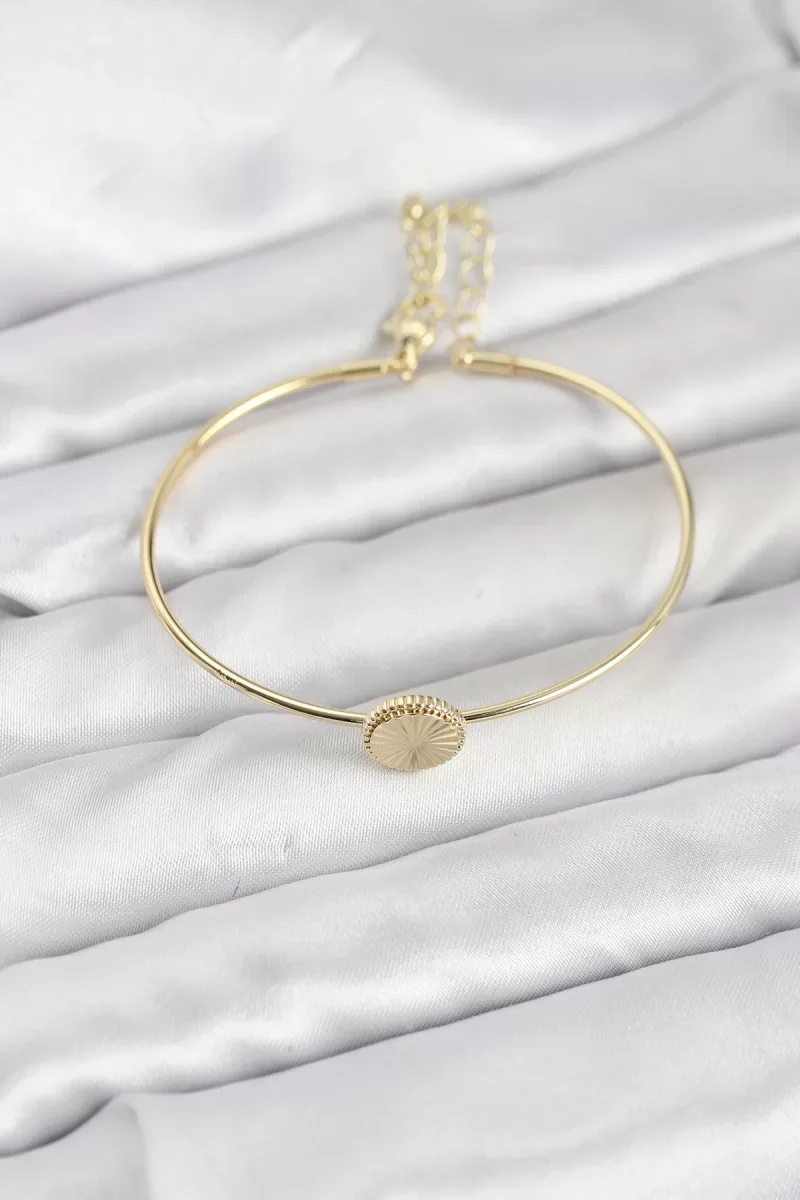 Gold Renk Pirinç Model Kadın Bileklik - Lisinya
