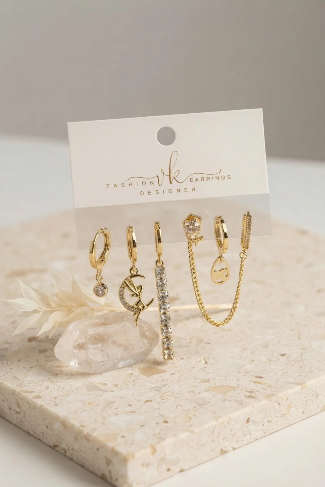 Gold Renk Pirinç Zirkon Taşlı 6'lı Küpe Set Kombini TJ-BKP12130 Gold Renk Pirinç Zirkon Taşlı 6'lı Küpe Set Kombini TJ-BKP12130