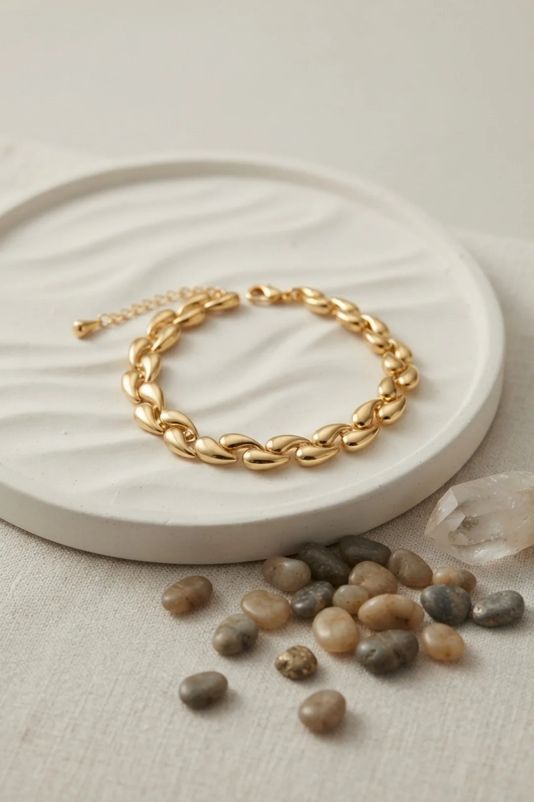 Gold Renk Sarmal Damla Model Kadın Bileklik Fiyatı, Yorumları ve Özellikleri