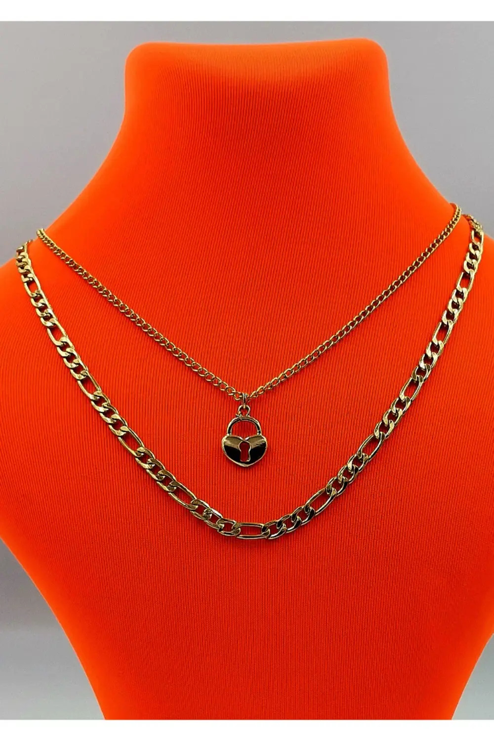 Gold Renk Zincir Figürlü Kararmaz Özel Tasarım Kolye