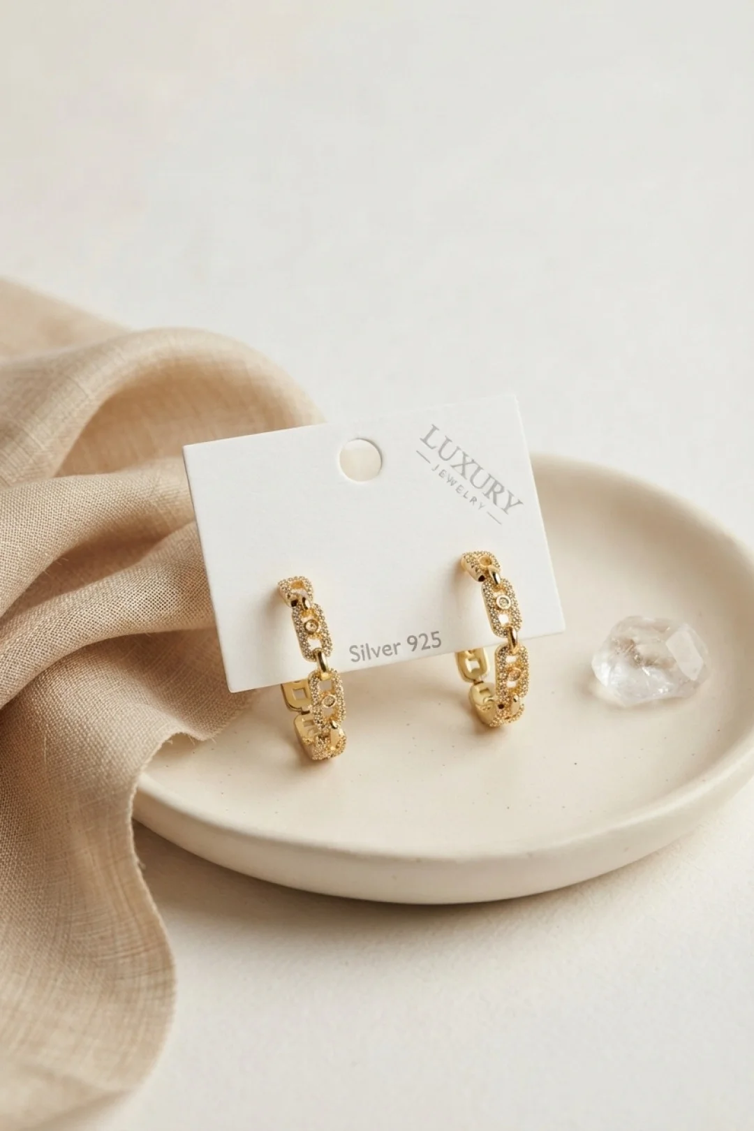 Gold Renk Zirkon Taşlı Messika Model Halka Kadın Küpe Fiyatı, Yorumları ve Özellikleri