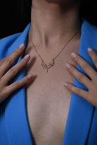 GOLD RENKLİ ZİRKON TAŞ MİKAİL KILICI ÇELİK KOLYE-ÇKOL119 GOLD RENKLİ ZİRKON TAŞ MİKAİL KILICI ÇELİK KOLYE-ÇKOL119