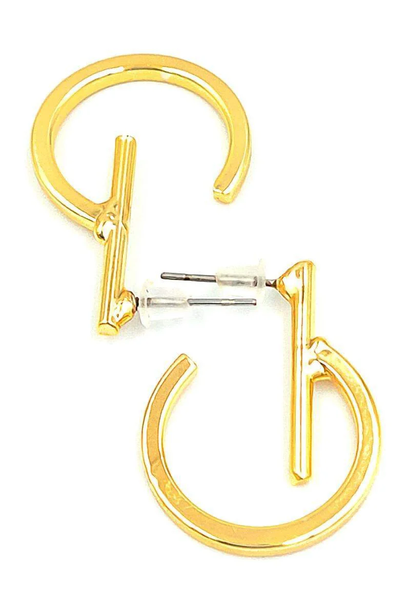 Gold Şekilli  Yarı Halka Küpe