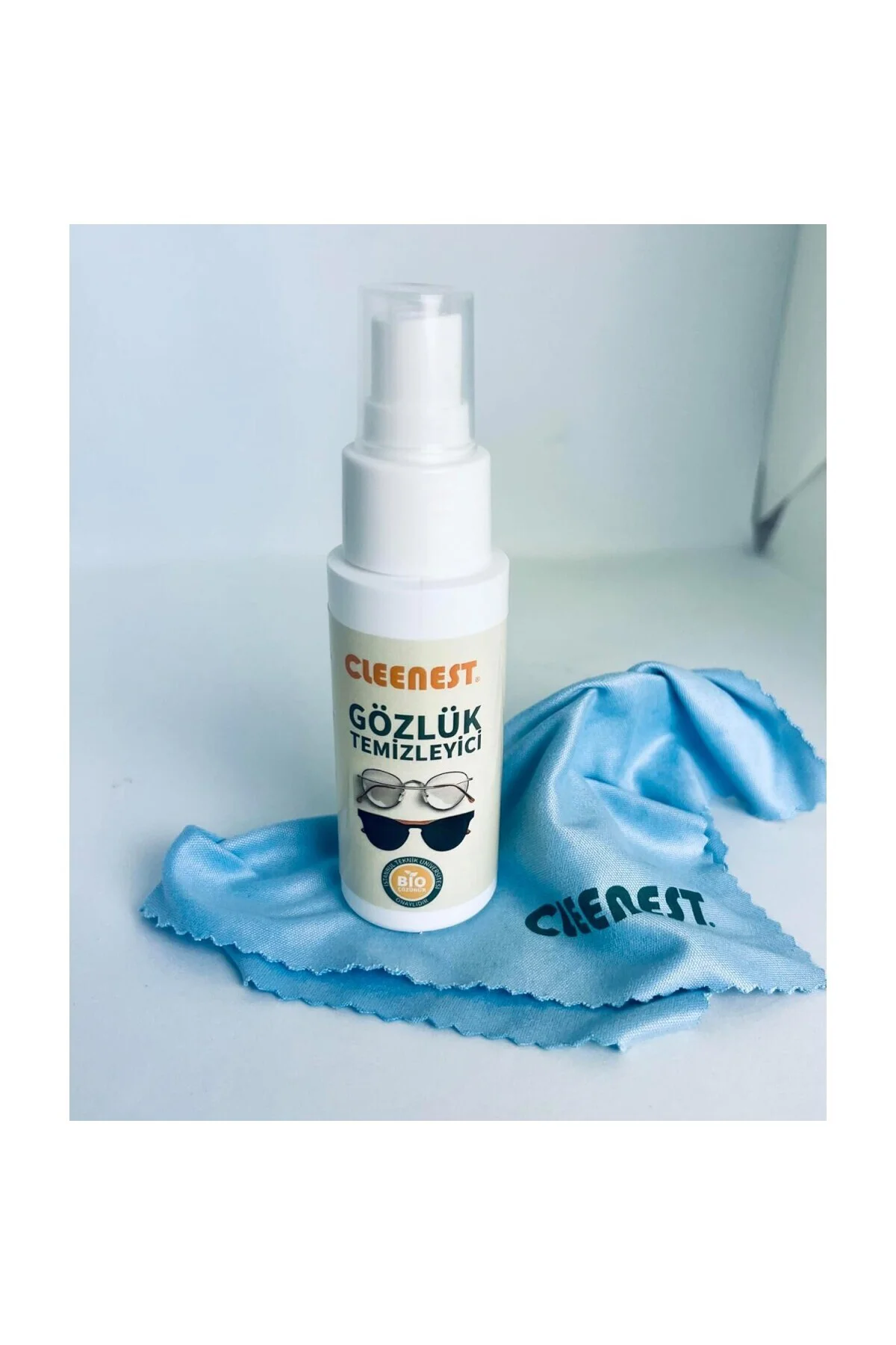 Gözlük ve Ekran Temizleme Seti, 50 ml Solüsyon ve 15x18 cm Mikrof