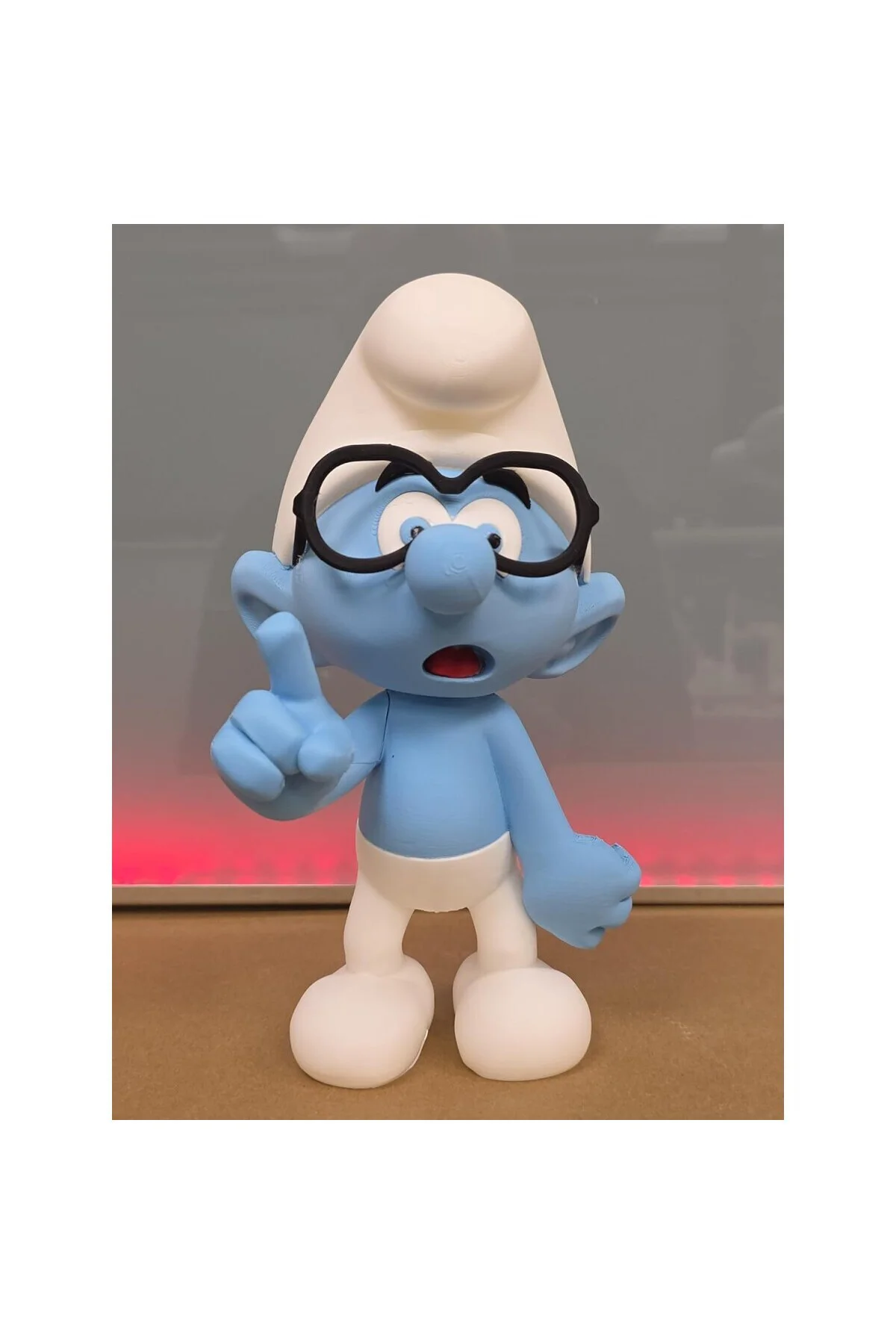 Gözlüklü Şirin 3D Figür 24 cm