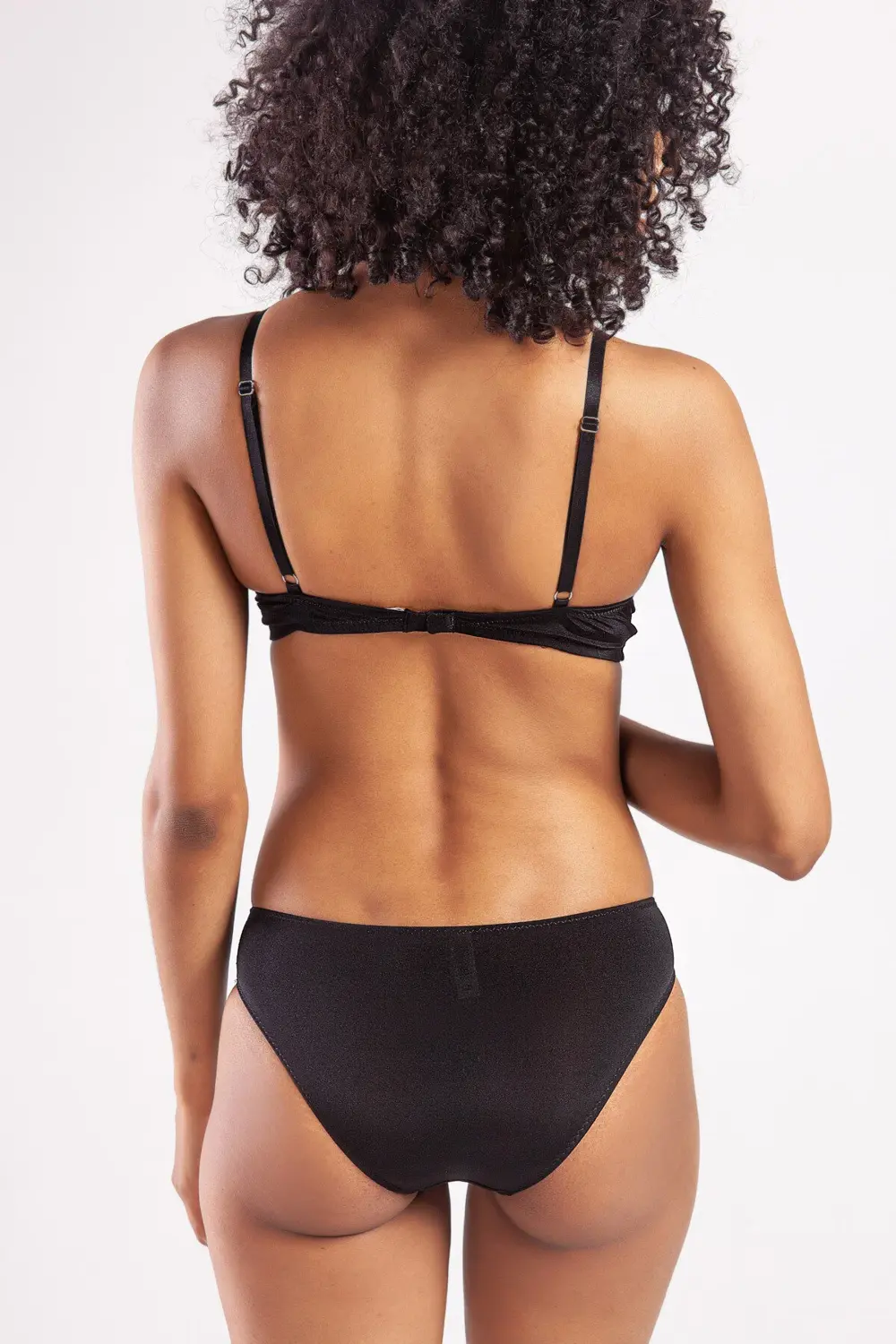 GRACIA A Plus Siyah Destekli Dantelli Push Up Sütyen