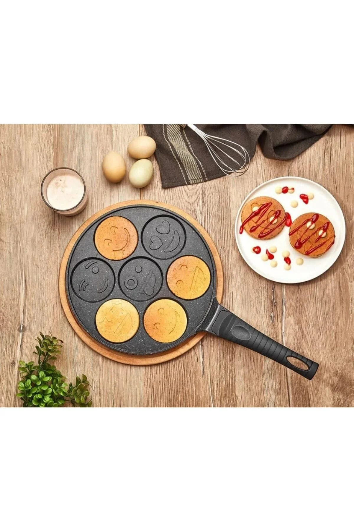 Granit Pankek Emoji Smile Döküm Tava Bakalit Kulp 26 Cm - Siyah