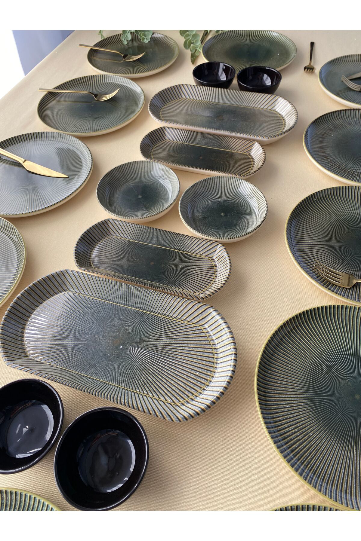 Green Gold 12 Kişilik 22 Parça Kahvaltı Takımı