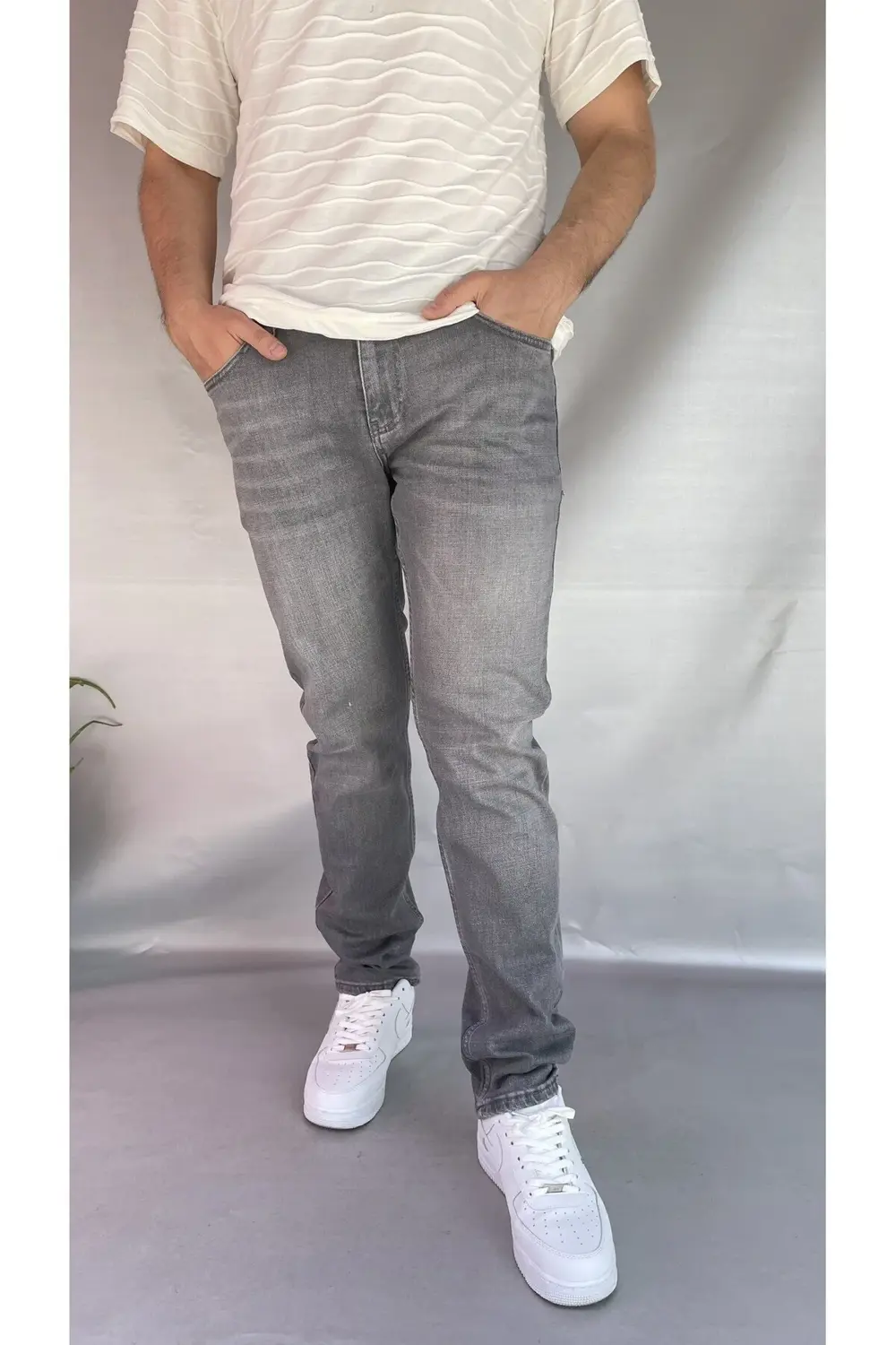 Gri Düz Slim Fit Jean