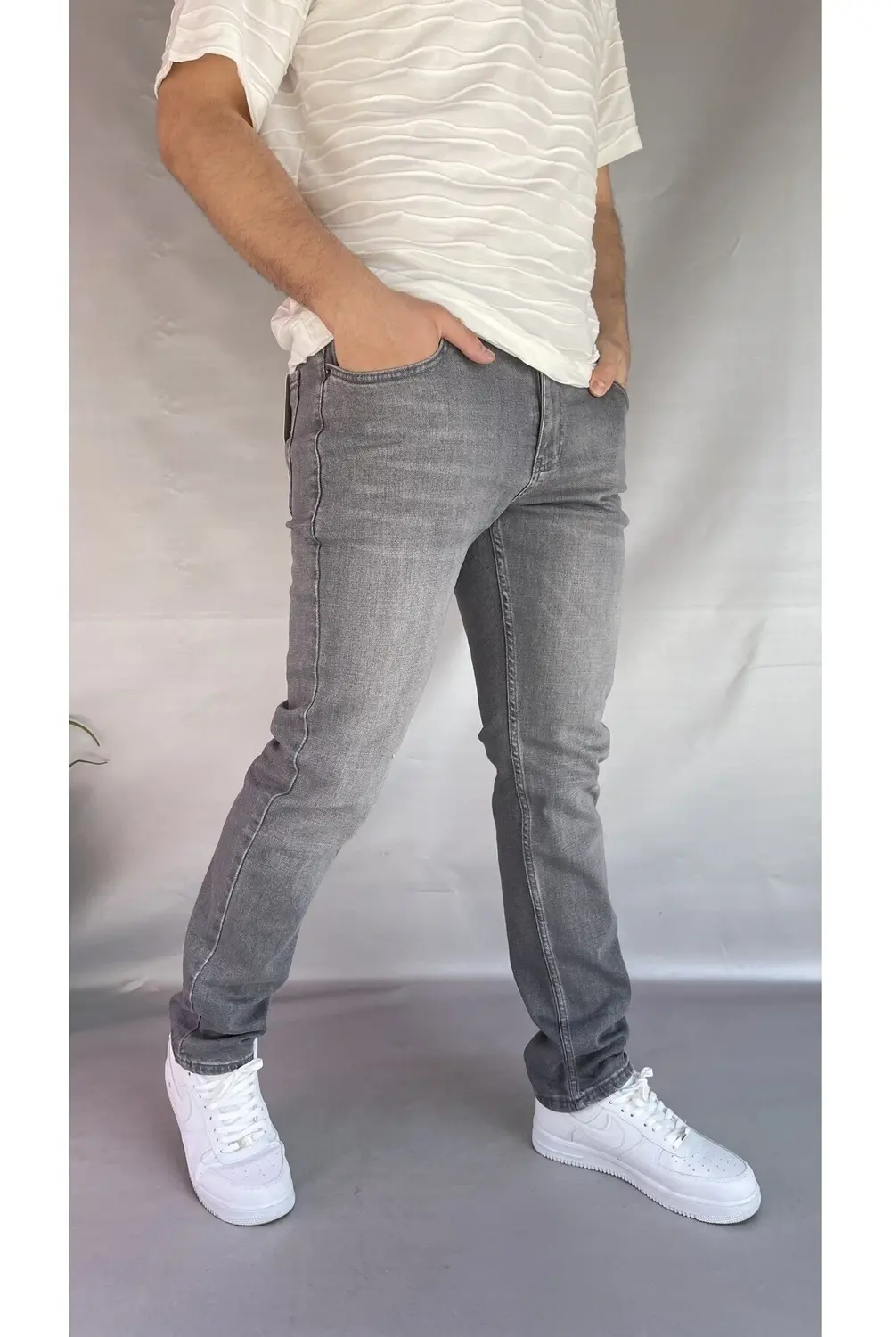 Gri Düz Slim Fit Jean